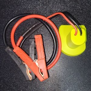 "Ryo Green" jump start pack.  Requires "Ryo Green" 18 v lithium battery.